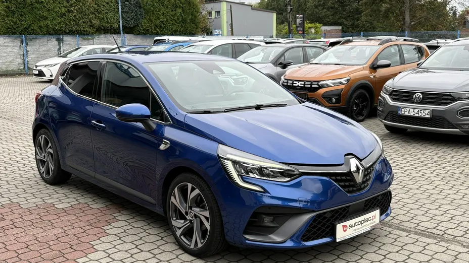 RENAULT Clio -
