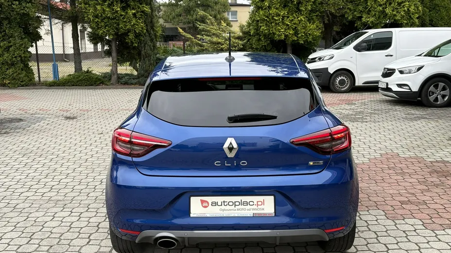 RENAULT Clio -