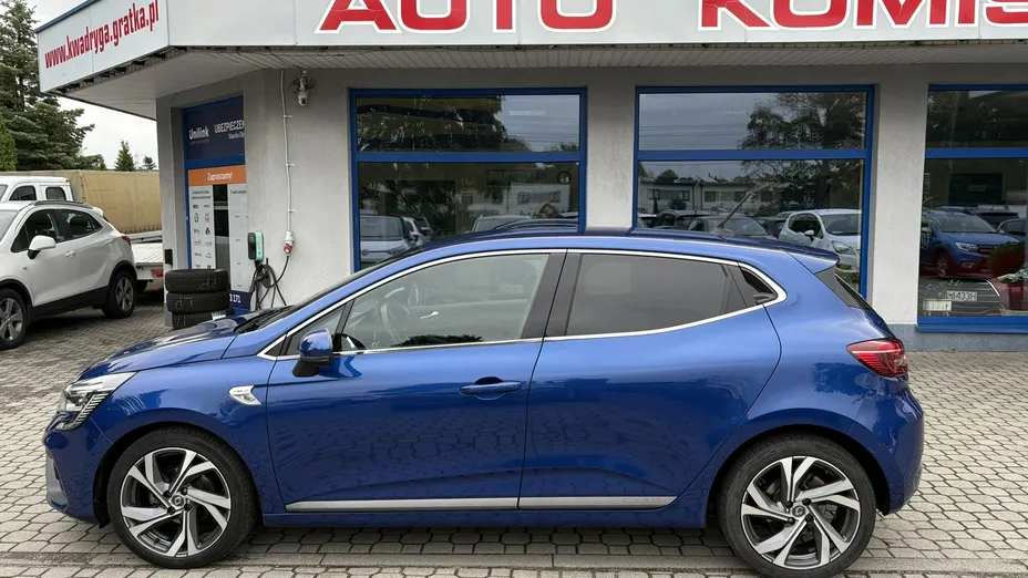 RENAULT Clio -