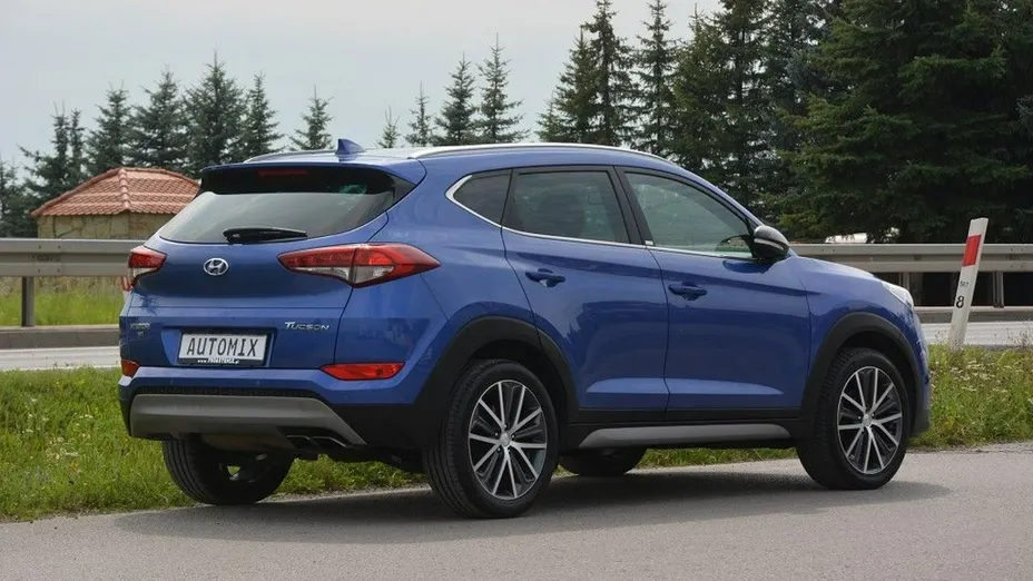 HYUNDAI Tucson -