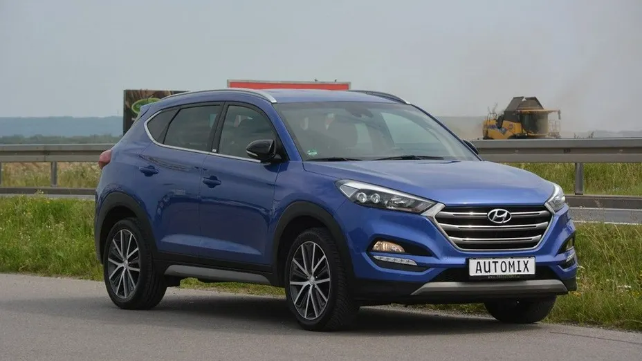 HYUNDAI Tucson -