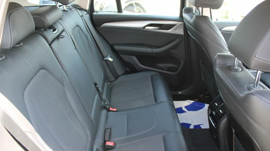 BMW X3 -