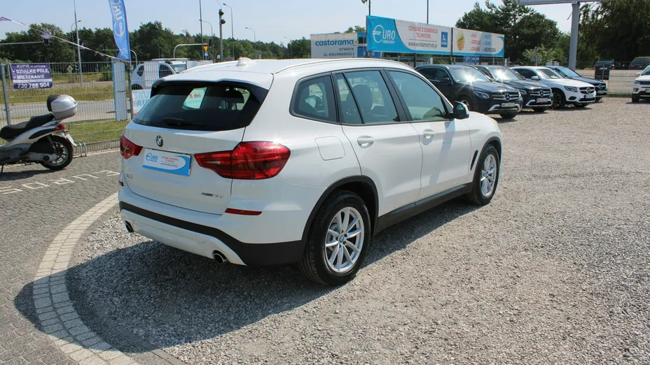 BMW X3 -