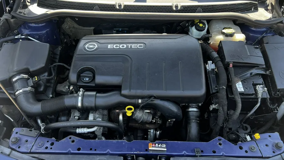 OPEL Astra -
