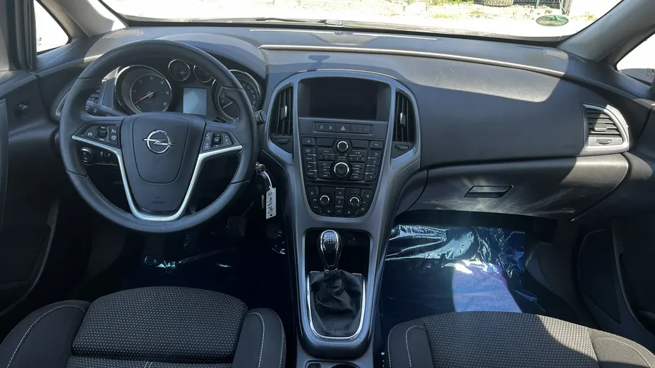 OPEL Astra -