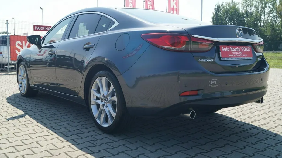 MAZDA 6 -
