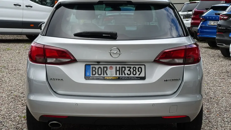 OPEL Astra -