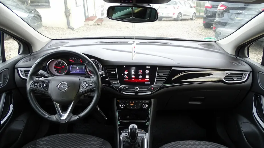 OPEL Astra -