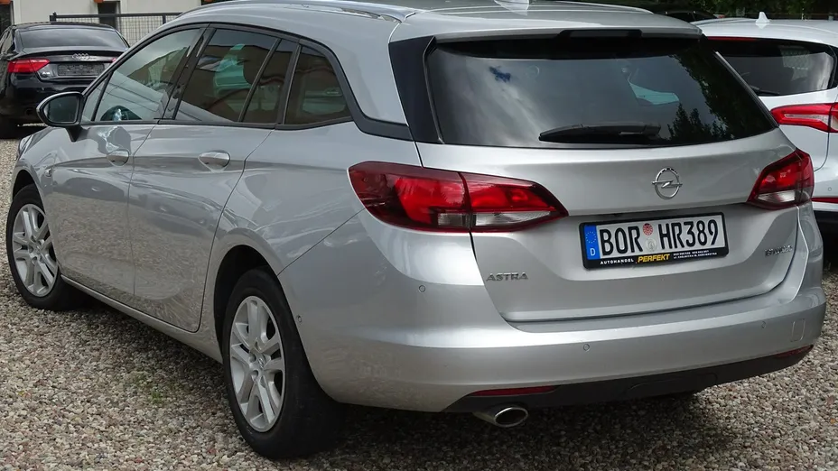 OPEL Astra -
