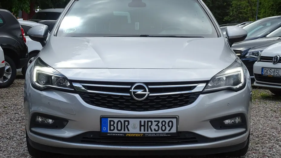 OPEL Astra -