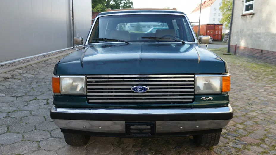 FORD Bronco -