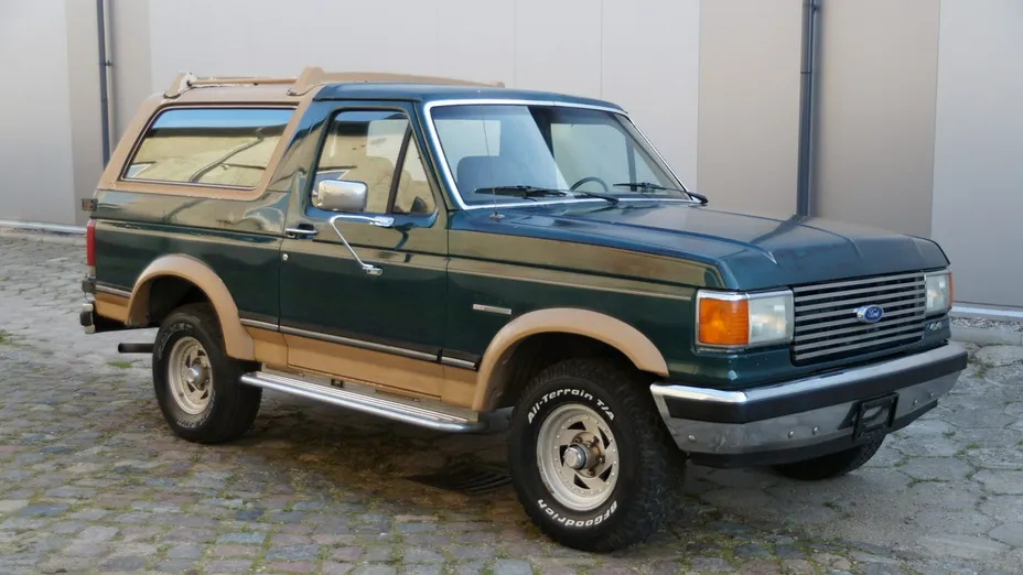 FORD Bronco -