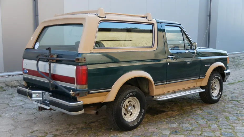 FORD Bronco -