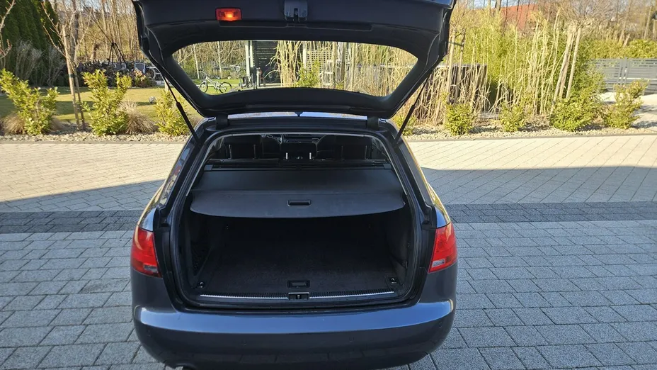 AUDI A4 Avant -