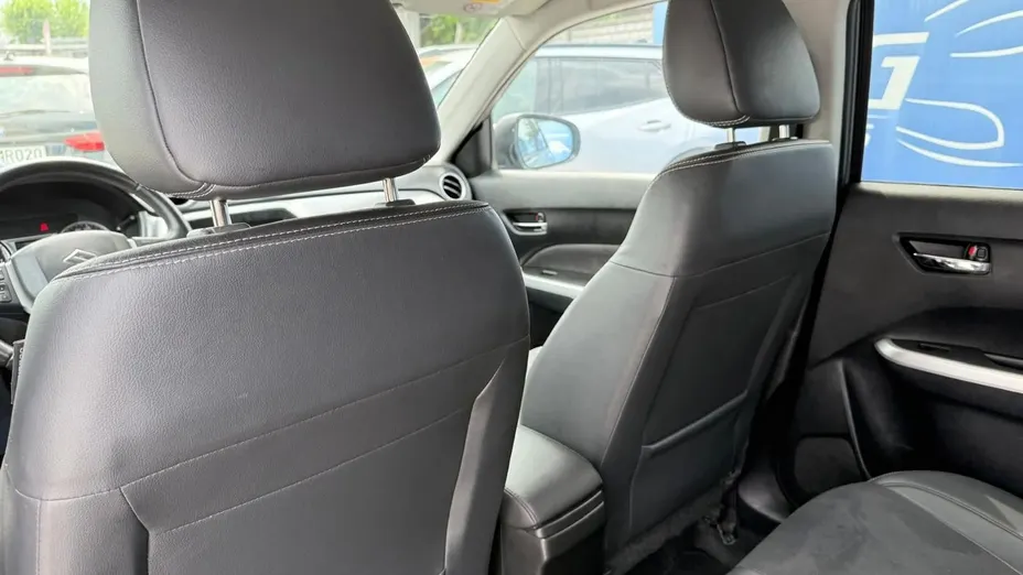 SUZUKI Vitara -