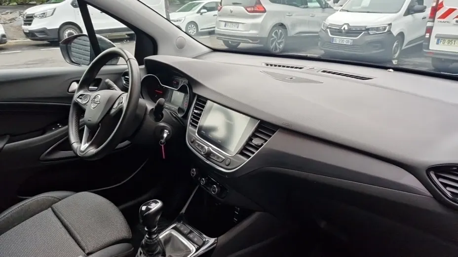 OPEL Crossland -