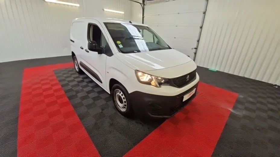 PEUGEOT Partner -