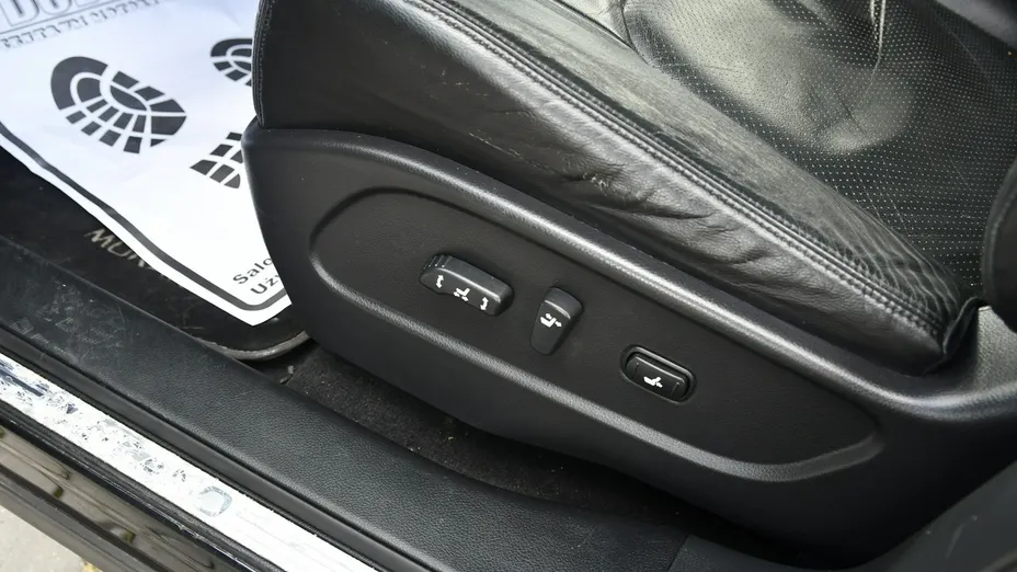 NISSAN Murano -