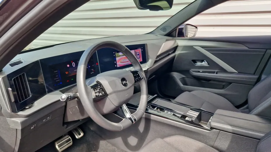 OPEL Astra -