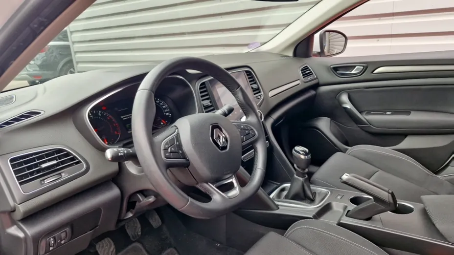 RENAULT Megane -