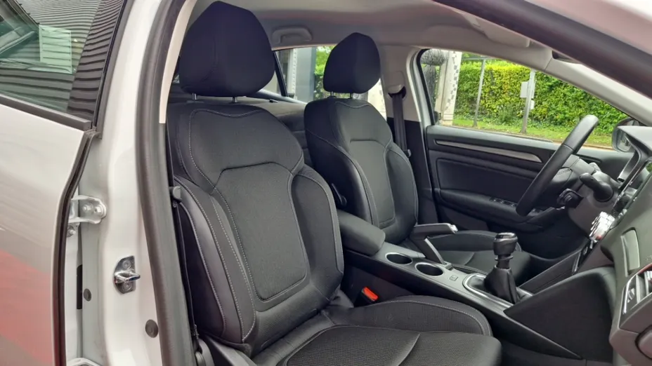 RENAULT Megane -