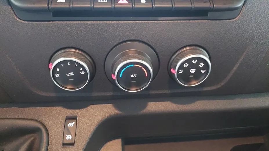RENAULT Master -