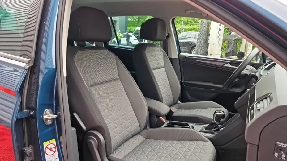 Volkswagen Tiguan -