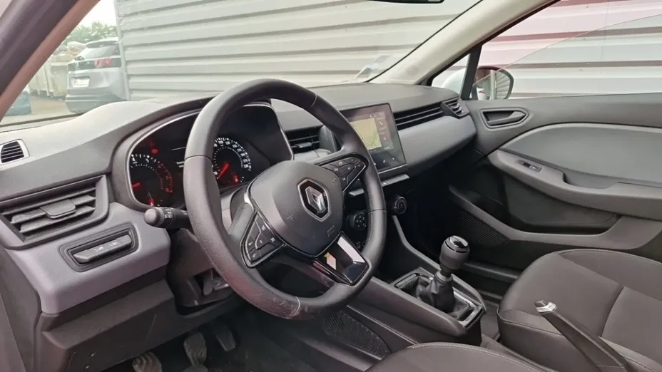 RENAULT Clio -