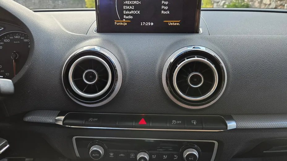 AUDI A3 Sportback -