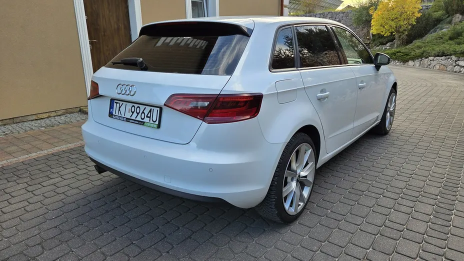 AUDI A3 Sportback -