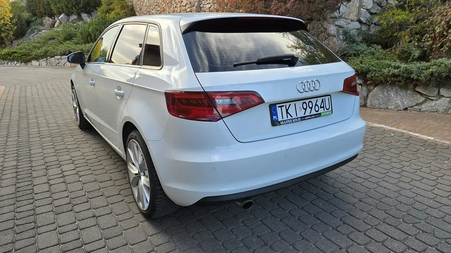 AUDI A3 Sportback -