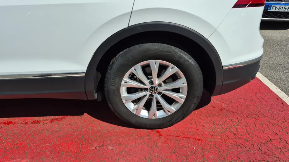 Volkswagen Tiguan -