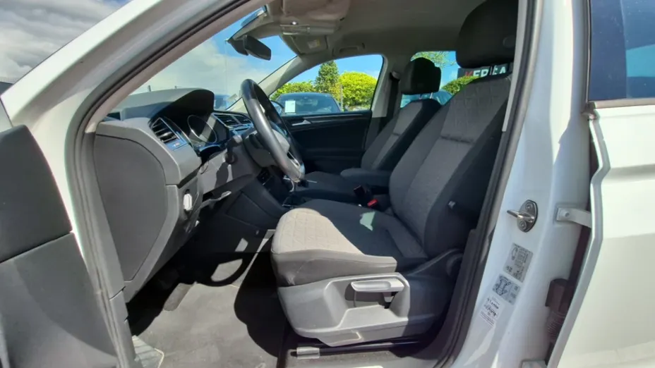 Volkswagen Tiguan -