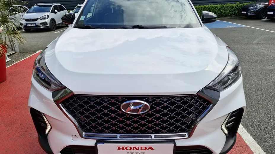 HYUNDAI Tucson -