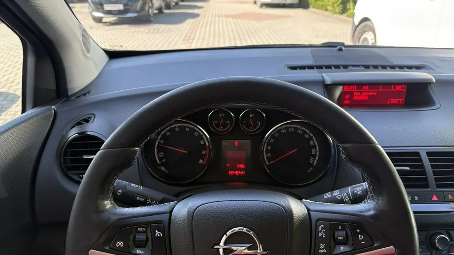 OPEL Meriva -