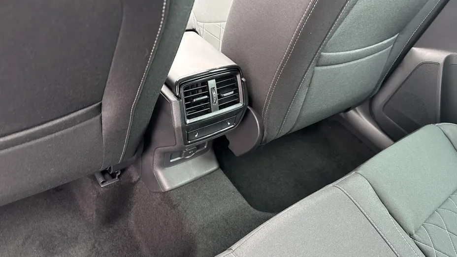 SKODA Karoq Karoq 1.5 TSI ACT Sportline DSG Nowy