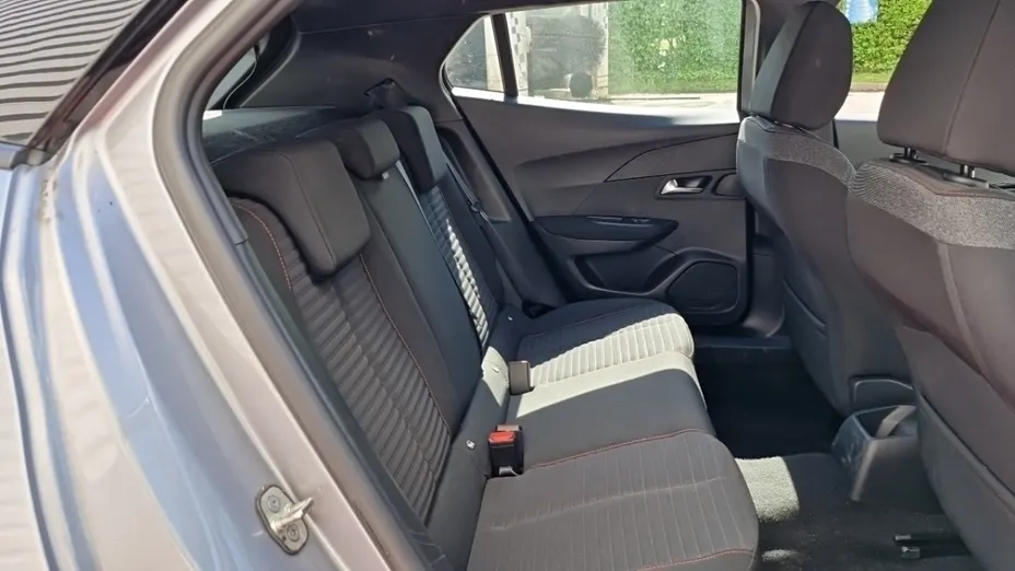PEUGEOT 2008 -