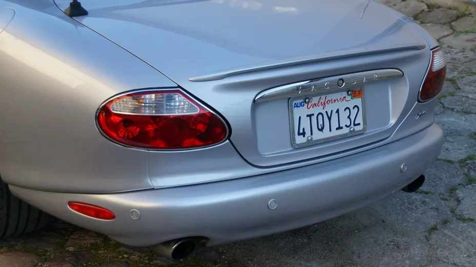 JAGUAR XK8 -