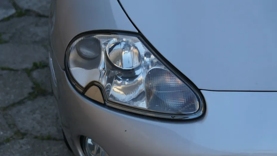 JAGUAR XK8 -