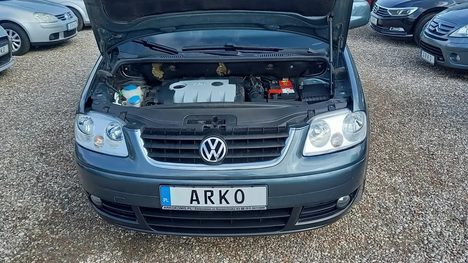 VOLKSWAGEN Caddy -