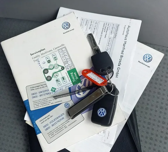 VOLKSWAGEN Caddy -