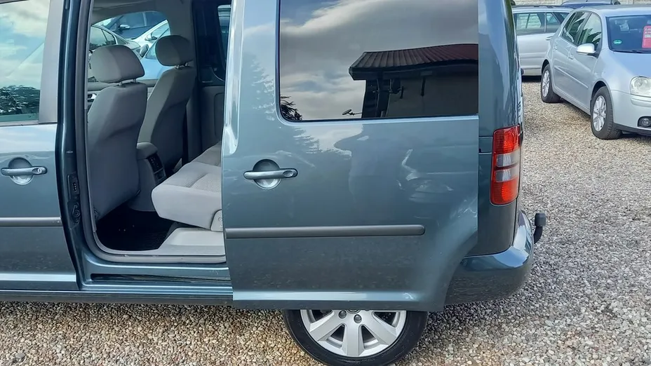 VOLKSWAGEN Caddy -