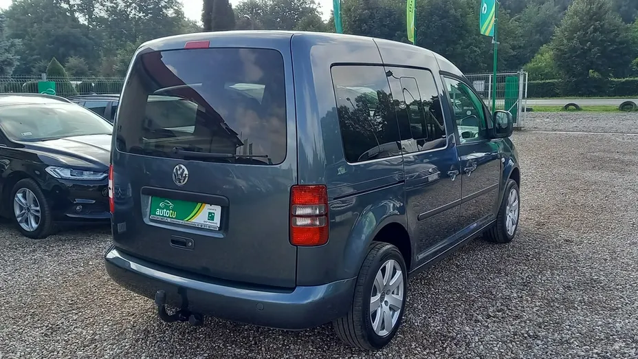 VOLKSWAGEN Caddy -