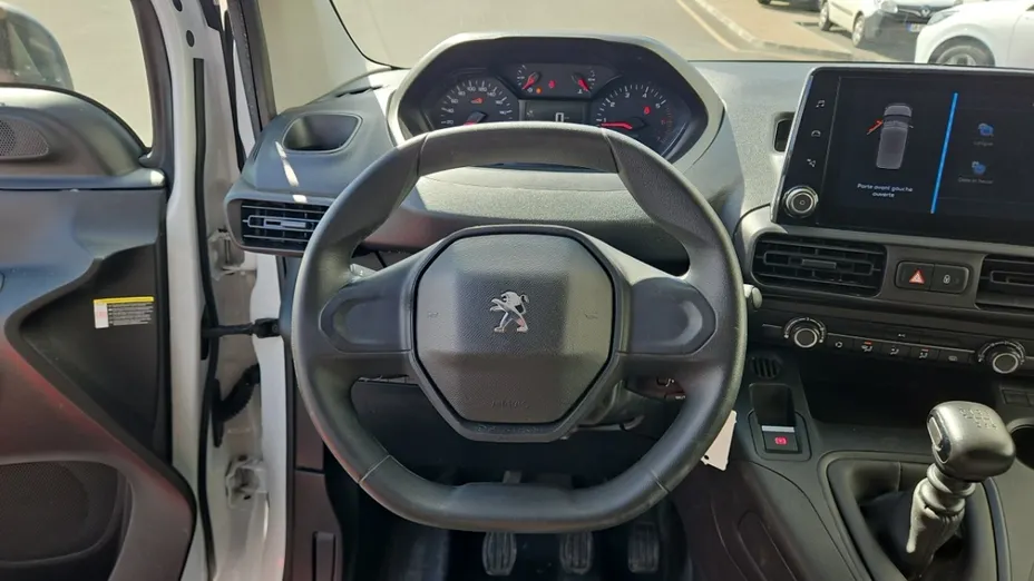 PEUGEOT Partner -