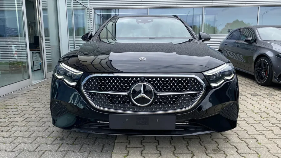 MERCEDES-BENZ E Klasa E 200 d mHEV Avantgarde 9G-Tronic