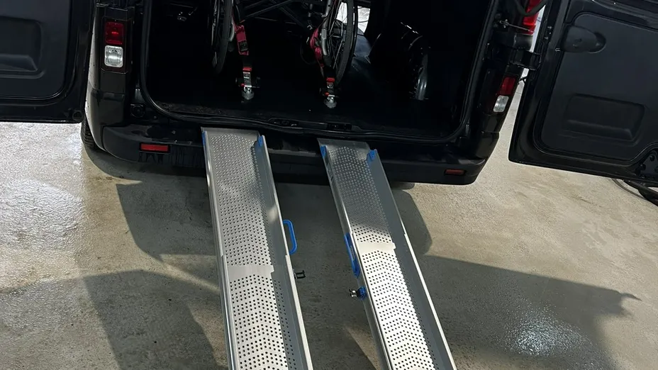 OPEL Vivaro -