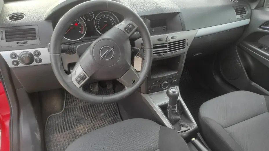 OPEL Astra -
