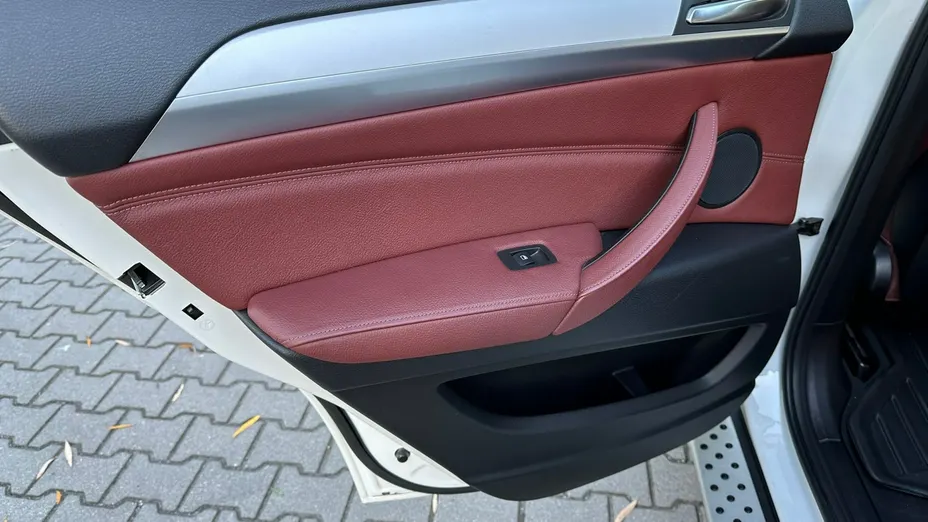 BMW X6 -