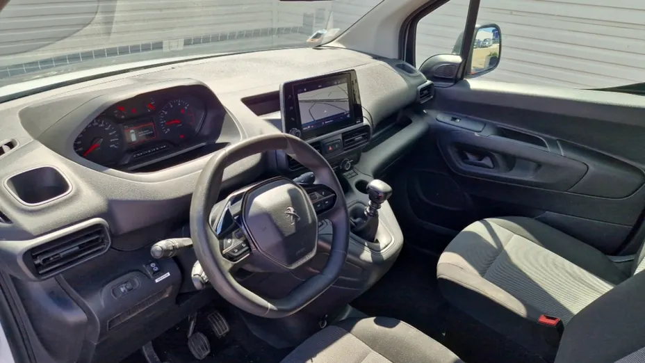PEUGEOT Partner -