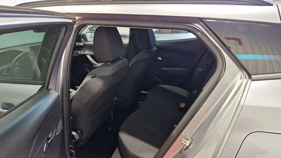 PEUGEOT 2008 -